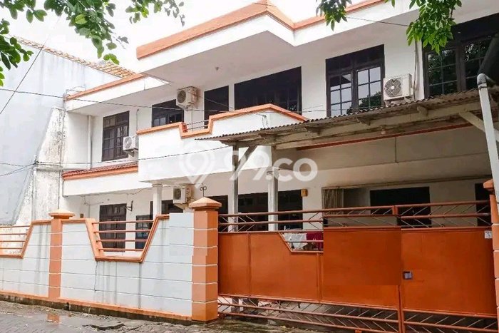 Rumah Kost untuk Dijual di Kutisari Punya 0 Kamar Rumah Kost untuk Dijual di Kutisari Punya 0 Kamar
