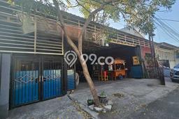 Hunian Elit LB 500m2 Siap Huni Desain Elegan di Manyar, Surabaya Hunian Elit LB 500m2 Siap Huni Desain Elegan di Manyar, Surabaya