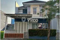 Rumah Luxury Modern Tanpa Renovasi di kertajaya Surabaya Rumah Luxury Modern Tanpa Renovasi di kertajaya Surabaya