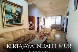 Jual Rumah Mewah Megah Dengan View Eksklusif di Surabaya Kota, Surabaya Jual Rumah Mewah Megah Dengan View Eksklusif di Surabaya Kota, Surabaya