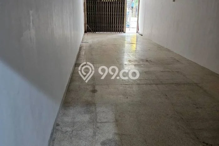 Disewakan Ruko di Pusat Kota Surabaya Ramai Strategis Disewakan Ruko di Pusat Kota Surabaya Ramai Strategis