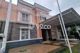 Rumah Elit Modern Siap Huni di Gading Serpong Tangerang Rumah Elit Modern Siap Huni di Gading Serpong Tangerang