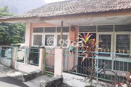 Jual Rumah Mewah Megah Dengan View Cantik di Kemanggisan, Jakarta Barat Jual Rumah Mewah Megah Dengan View Cantik di Kemanggisan, Jakarta Barat