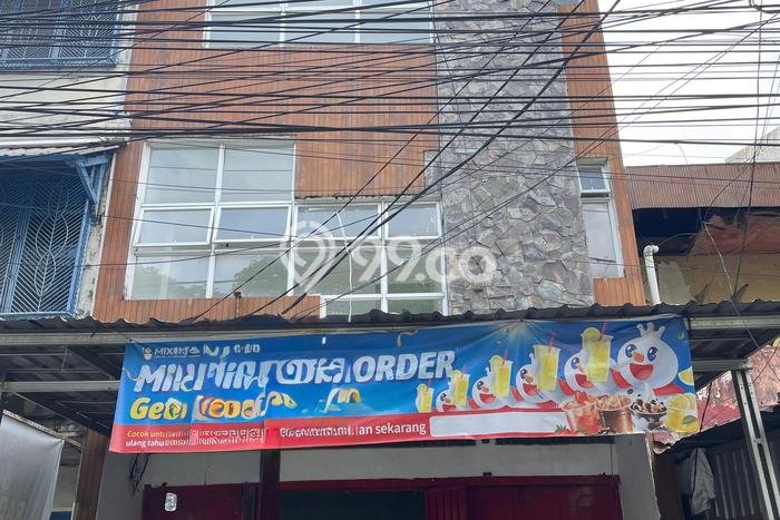 Disewakan Ruko di Kawasan Ramai Mamajang Dalam Luas 220m2 Disewakan Ruko di Kawasan Ramai Mamajang Dalam Luas 220m2