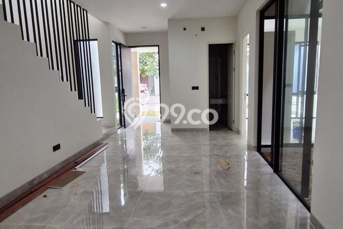 Rumah Bagus area Tamalanrea, Makassar, LT 120m², LB 149m² Rumah Bagus area Tamalanrea, Makassar, LT 120m², LB 149m²