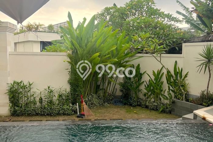 Rumah Cantik Siap Pakai Di Pererenan Luas 250m2 Aman Rumah Cantik Siap Pakai Di Pererenan Luas 250m2 Aman