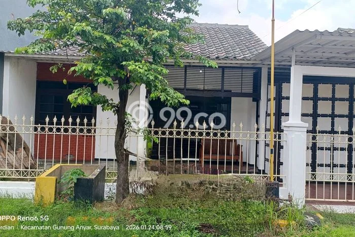 Disewakan segera hunian minimalis lokasi strategis 3 Kamar di Rungkut, Surabaya Disewakan segera hunian minimalis lokasi strategis 3 Kamar di Rungkut, Surabaya