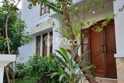 Rumah kawasan Bintaro, Akses ke Fasilitas, 4 KT Rumah kawasan Bintaro, Akses ke Fasilitas, 4 KT