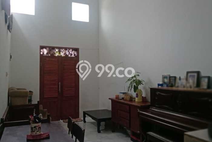 Rumah Minimalis 2 KT di Bintaro Tangerang Selatan Semi Furnished Rumah Minimalis 2 KT di Bintaro Tangerang Selatan Semi Furnished