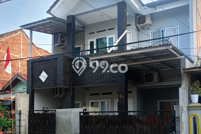 For Sale Rumah 5 Kamar Lokasi Strategis Bagus dan Strategis di Tangerang For Sale Rumah 5 Kamar Lokasi Strategis Bagus dan Strategis di Tangerang