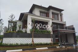 Rumah Mewah LB 475m2 Siap Huni Desain Elegan di Bintaro, Tangerang Selatan Rumah Mewah LB 475m2 Siap Huni Desain Elegan di Bintaro, Tangerang Selatan