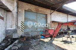 Unit Gudang Disewakan di Kalianak di Area Ramai & Strategis Unit Gudang Disewakan di Kalianak di Area Ramai & Strategis