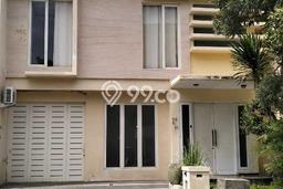 Rumah Disewakan Surabaya LT 190m2 LB 250m2 Area Pakuwon Indah Rumah Disewakan Surabaya LT 190m2 LB 250m2 Area Pakuwon Indah