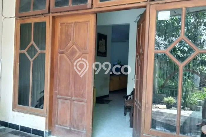 Dijual Hunian Mewah dengan Fasilitas Sekitar Lengkap di Dukuh Pakis, Surabaya Dijual Hunian Mewah dengan Fasilitas Sekitar Lengkap di Dukuh Pakis, Surabaya
