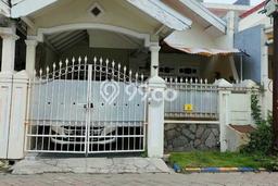 Hunian Cantik Modern Lb 70m2 di Rungkut, Surabaya Hunian Cantik Modern Lb 70m2 di Rungkut, Surabaya