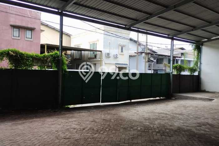 Unit Komersial Disewakan di Surabaya Kawasan Strategis Harga Kompetitif Unit Komersial Disewakan di Surabaya Kawasan Strategis Harga Kompetitif
