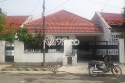 Rumah Modern Cantik 3 KT Siap Huni di Wiyung Rumah Modern Cantik 3 KT Siap Huni di Wiyung