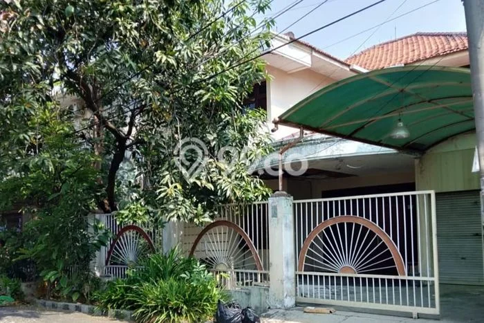 Dijual Hunian Mewah dengan Fasilitas Sekitar Lengkap di Dukuh Pakis, Surabaya Dijual Hunian Mewah dengan Fasilitas Sekitar Lengkap di Dukuh Pakis, Surabaya
