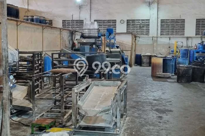 Gudang Usaha Dijual di Kedamean Gresik LT 3000m2 & LB 2400m2 Gudang Usaha Dijual di Kedamean Gresik LT 3000m2 & LB 2400m2
