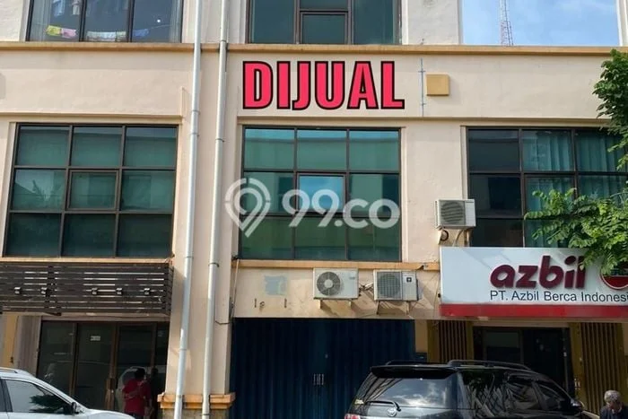 Ruko Dijual di Surabaya LT 58m2 & LB 175m2 Lokasi Terbaik! Ruko Dijual di Surabaya LT 58m2 & LB 175m2 Lokasi Terbaik!