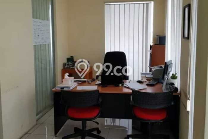 Unit Ruko Dijual di Jakarta Timur LT 250m2 & LB 900m2 Unit Ruko Dijual di Jakarta Timur LT 250m2 & LB 900m2