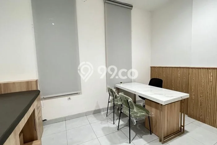 FOR RENT! Komersial di Surabaya Kota Cocok untuk Bisnis 12m2 FOR RENT! Komersial di Surabaya Kota Cocok untuk Bisnis 12m2