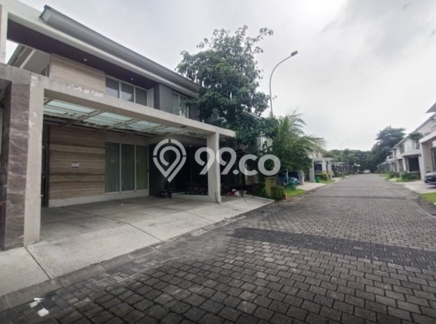 Rumah Modern 5 Kamar LT 240m2 di Wisata Bukit Mas Rumah Modern 5 Kamar LT 240m2 di Wisata Bukit Mas