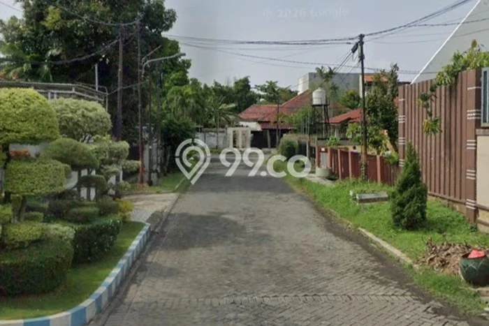 Hunian Mewah LB 300m2 Siap Huni Desain Elegan di Jemursari, Surabaya Hunian Mewah LB 300m2 Siap Huni Desain Elegan di Jemursari, Surabaya