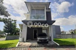 Hunian Cantik Minimalis Lb 135m2 di Wiyung, Surabaya Hunian Cantik Minimalis Lb 135m2 di Wiyung, Surabaya
