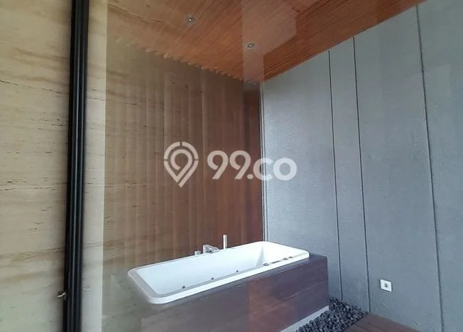 Hunian Mewah LB 695m2 Siap Pakai Desain Elegan di Gading Serpong, Tangerang Hunian Mewah LB 695m2 Siap Pakai Desain Elegan di Gading Serpong, Tangerang