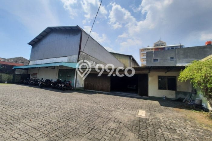 Kantor Bagus Dijual LB 757m2 Lokasi Strategis Semarang Area Cocok untuk Berbisnis Kantor Bagus Dijual LB 757m2 Lokasi Strategis Semarang Area Cocok untuk Berbisnis