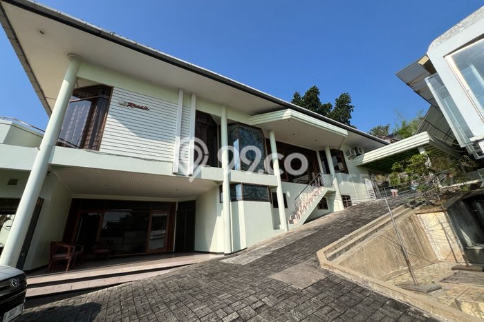 For Sale Rumah Mewah Exclusive di Candisari, Semarang For Sale Rumah Mewah Exclusive di Candisari, Semarang
