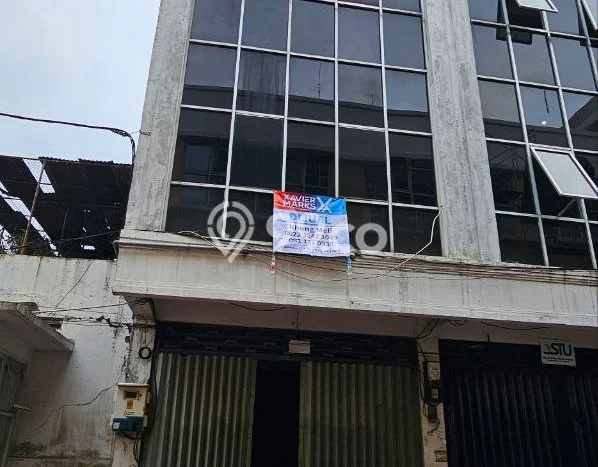 Untuk Dijual! Ruko di Kapasan Surabaya LT 68m2 / LB 250m2 Kawasan Strategis Untuk Dijual! Ruko di Kapasan Surabaya LT 68m2 / LB 250m2 Kawasan Strategis