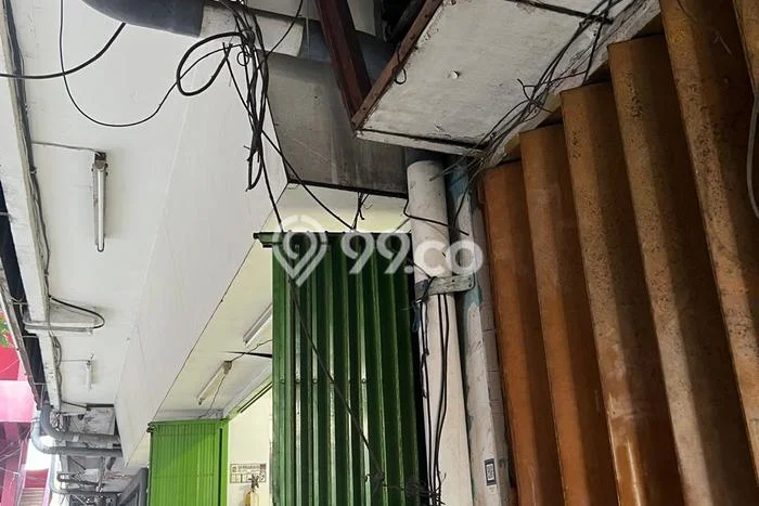 Ruko Disewakan Lokasi Genteng Surabaya Harga Spesial! Ruko Disewakan Lokasi Genteng Surabaya Harga Spesial!