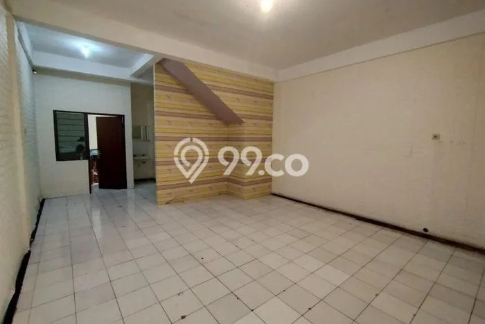 Ruko Disewa di Sidoarjo dengan LB 150m2 Area Komersial Ramai Ruko Disewa di Sidoarjo dengan LB 150m2 Area Komersial Ramai