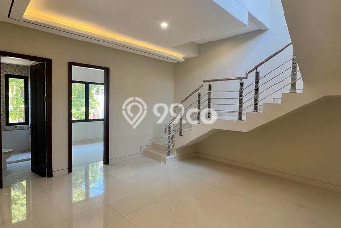 Hunian Eksklusif Siap Huni LT 135m2 di Sukolilo, Surabaya Hunian Eksklusif Siap Huni LT 135m2 di Sukolilo, Surabaya