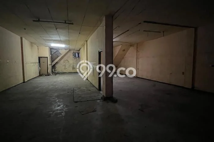 Ruko Disewakan Lokasi Genteng Surabaya Harga Spesial! Ruko Disewakan Lokasi Genteng Surabaya Harga Spesial!