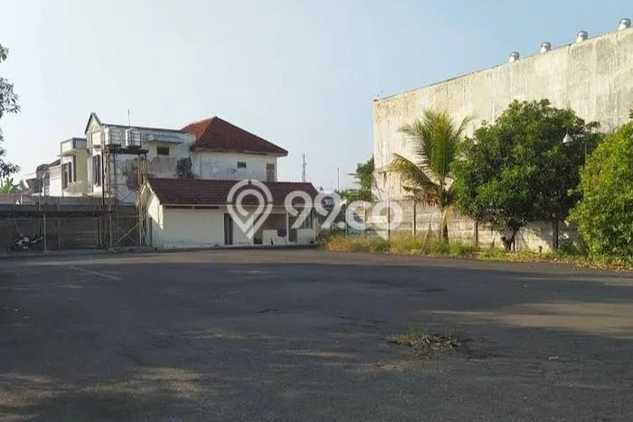 Unit Gudang Dijual di Sumbersari Jember Luas Tanah 3476m2, Luas Bangunan 460m2 Unit Gudang Dijual di Sumbersari Jember Luas Tanah 3476m2, Luas Bangunan 460m2
