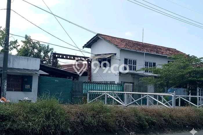 Unit Gudang Dijual di Gedangan Sidoarjo Luas Tanah 2870m2, Luas Bangunan 600m2 Unit Gudang Dijual di Gedangan Sidoarjo Luas Tanah 2870m2, Luas Bangunan 600m2