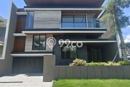 Dijual Rumah Mewah Elegan Dengan View Cantik di Citraland, Surabaya Dijual Rumah Mewah Elegan Dengan View Cantik di Citraland, Surabaya