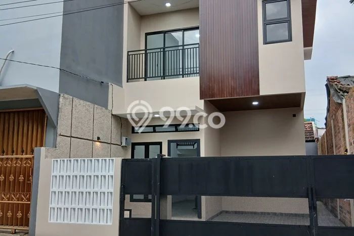 Rumah Strategis Modern Lb 120m2 di Bekasi Utara, Bekasi Rumah Strategis Modern Lb 120m2 di Bekasi Utara, Bekasi