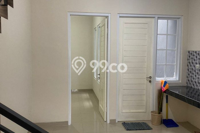 Rumah Luas Asri 4 KT Siap Pakai di Pondok Gede Bekasi Rumah Luas Asri 4 KT Siap Pakai di Pondok Gede Bekasi