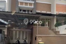 Rumah Elit Modern Tanpa Renovasi di Pantai Indah Kapuk Jakarta Utara Rumah Elit Modern Tanpa Renovasi di Pantai Indah Kapuk Jakarta Utara