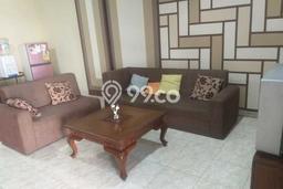 Rumah Modern 3 KT di Raffles Hills Jakarta Timur Semi Furnished Rumah Modern 3 KT di Raffles Hills Jakarta Timur Semi Furnished