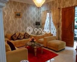 Rumah Luxury Modern Siap Huni di Legenda Wisata Jakarta Timur Rumah Luxury Modern Siap Huni di Legenda Wisata Jakarta Timur