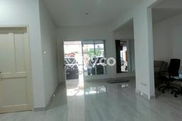 Rumah Luas Asri 2 KT Siap Huni di Kota Wisata Jakarta Timur Rumah Luas Asri 2 KT Siap Huni di Kota Wisata Jakarta Timur