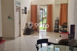Rumah Luas Asri 2 KT Siap Pakai di Citra Grand Jakarta Timur Rumah Luas Asri 2 KT Siap Pakai di Citra Grand Jakarta Timur