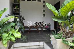 For Sale! Luxury House LT 198m2 Desain Elegan di Cibubur For Sale! Luxury House LT 198m2 Desain Elegan di Cibubur