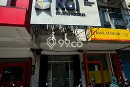 FOR RENT! Ruko di Kedung Baruk Cocok untuk Bisnis 250m2 FOR RENT! Ruko di Kedung Baruk Cocok untuk Bisnis 250m2