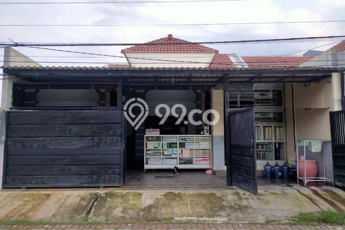 For Sale Hunian Rumah Terawat 4 Kamar di Gununganyar, Surabaya For Sale Hunian Rumah Terawat 4 Kamar di Gununganyar, Surabaya